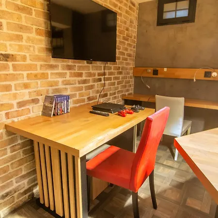 Economical Beşiktaş 2 Beds *