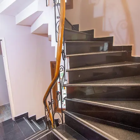 Economical Beşiktaş 2 Beds