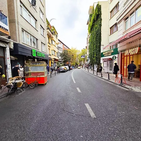 Economical Beşiktaş 2 Beds * İstanbul