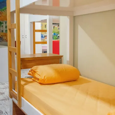 Economical Besiktas 2 Beds *